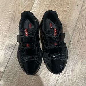 Gently Used Prada kids Americas cup size 29 US12